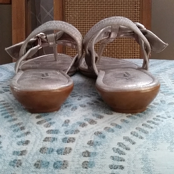 Kim Rogers Amy Slingback Thong Metallic Sandals 8M - Picture 16 of 16